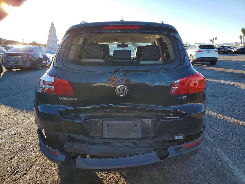 Продажа на аукционе авто 2016 Volkswagen Tiguan, vin: WVGAV7AX9GW582936, номер лота: 72273985