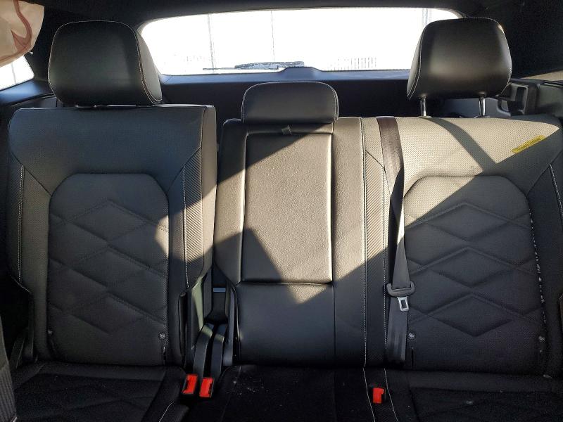 Продажа на аукционе авто 2024 Volkswagen Atlas Cros, vin: 1V2LE2CA3RC220323, номер лота: 99450295