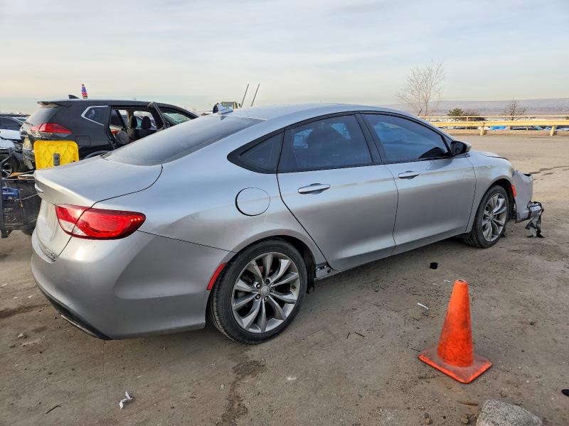2015 Chrysler 200 მანქანა იყიდება აუქციონზე, vin: 1C3CCCBB3FN561801, აუქციონის ნომერი: 72690805