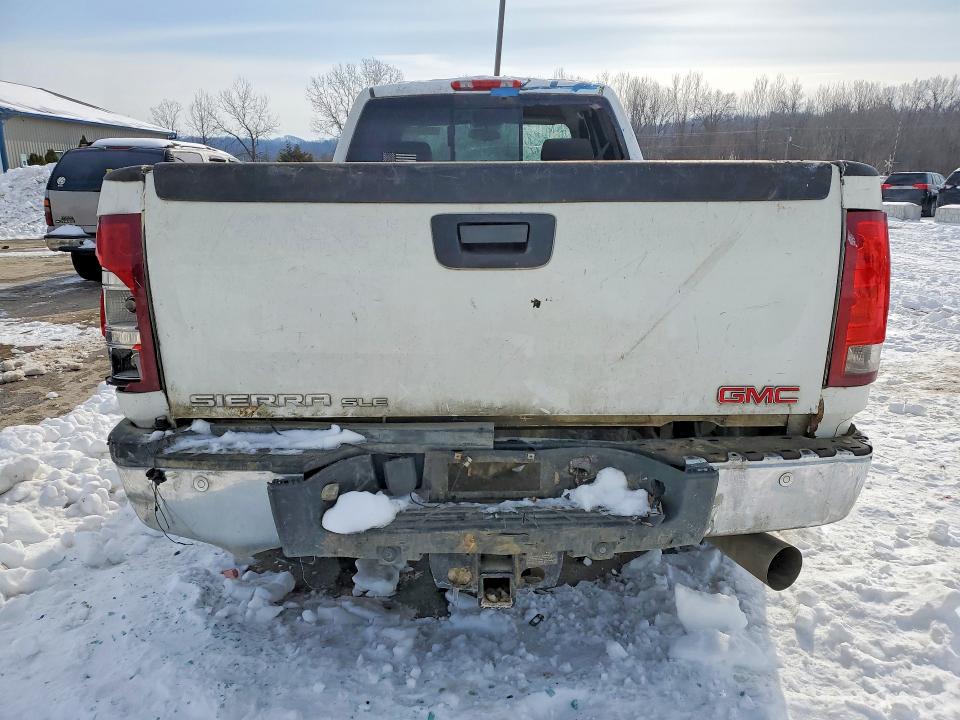 74403655 :رقم المزاد ، 1GT220C8XCZ253122 vin ، 2012 Gmc Sierra مزاد بيع
