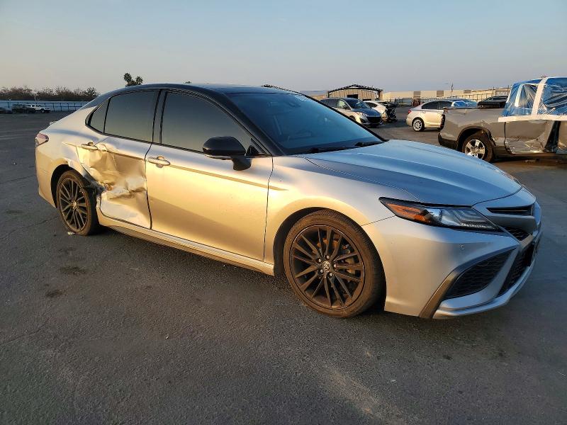 2021 Toyota Camry მანქანა იყიდება აუქციონზე, vin: 4T1KZ1AK5MU051511, აუქციონის ნომერი: 73558945