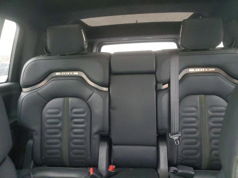 56053916 :رقم المزاد ، 7PDSGBBA0SN052877 vin ، 2025 Rivian R1s مزاد بيع