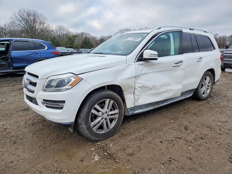 75554965 :رقم المزاد ، 4JGDF6EE0FA575057 vin ، 2015 Mercedes-benz Gl مزاد بيع