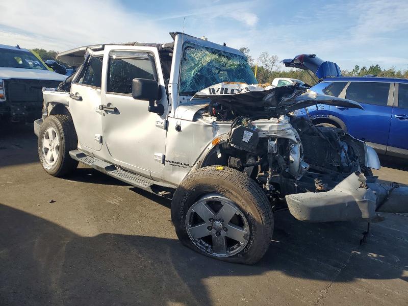 2010 Jeep Wrangler Unlimited მანქანა იყიდება აუქციონზე, vin: 1J4BB5H18AL151921, აუქციონის ნომერი: 73658945