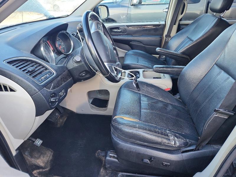 72483355 :رقم المزاد ، 2C4RC1CGXDR707972 vin ، 2013 Chrysler Town & Country مزاد بيع