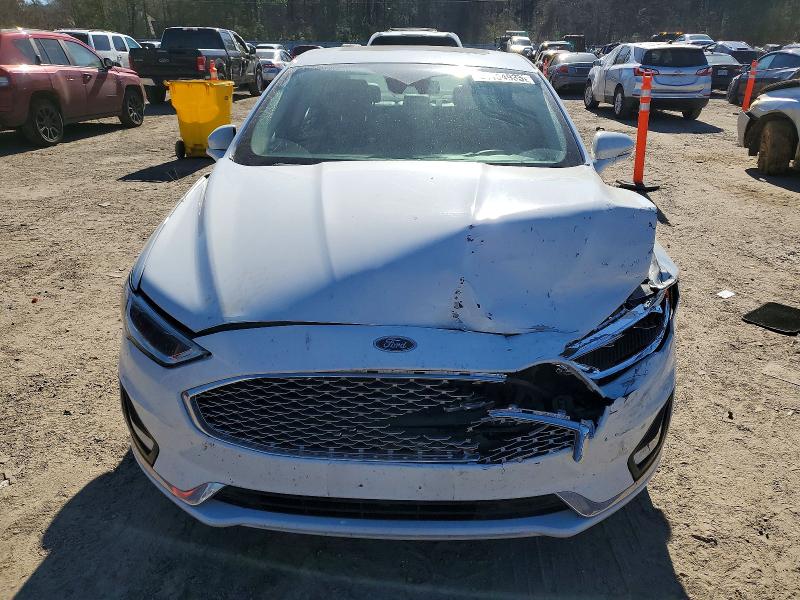 98154935 :رقم المزاد ، 3FA6P0RU5KR185747 vin ، 2019 Ford Fusion Tit مزاد بيع