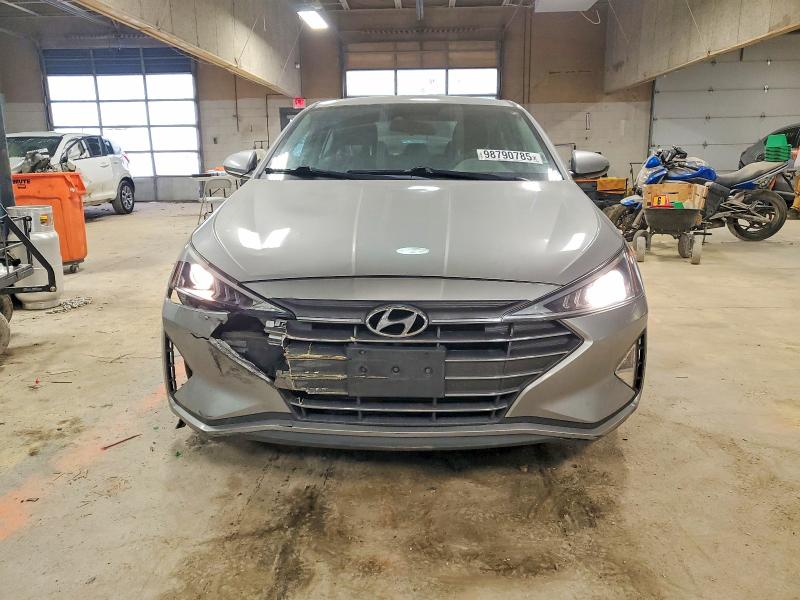 98790785 :رقم المزاد ، 5NPD84LF1LH573336 vin ، 2020 Hyundai Elantra مزاد بيع