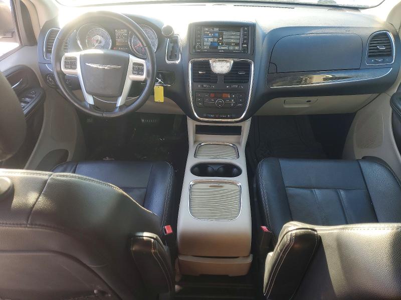 2015 Chrysler Town & Country მანქანა იყიდება აუქციონზე, vin: 2C4RC1BG7FR626352, აუქციონის ნომერი: 74034605