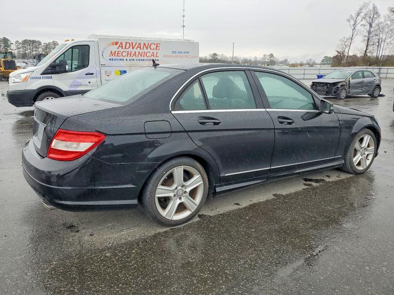 98755415 :رقم المزاد ، WDDGF5EB7BA451935 vin ، 2011 Mercedes-benz C مزاد بيع