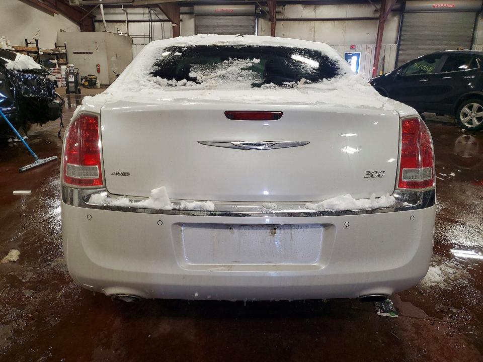 75029235 :رقم المزاد ، 2C3CCARG7EH229275 vin ، 2014 Chrysler 300 مزاد بيع