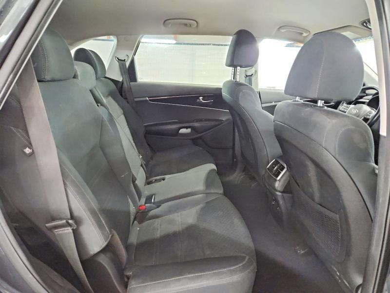 2019 Kia Sorento მანქანა იყიდება აუქციონზე, vin: 5XYPGDA52KG527644, აუქციონის ნომერი: 75657935