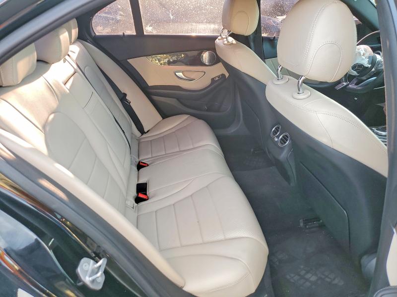 73083465 :رقم المزاد ، 55SWF8DB8LU323722 vin ، 2020 Mercedes-benz C مزاد بيع