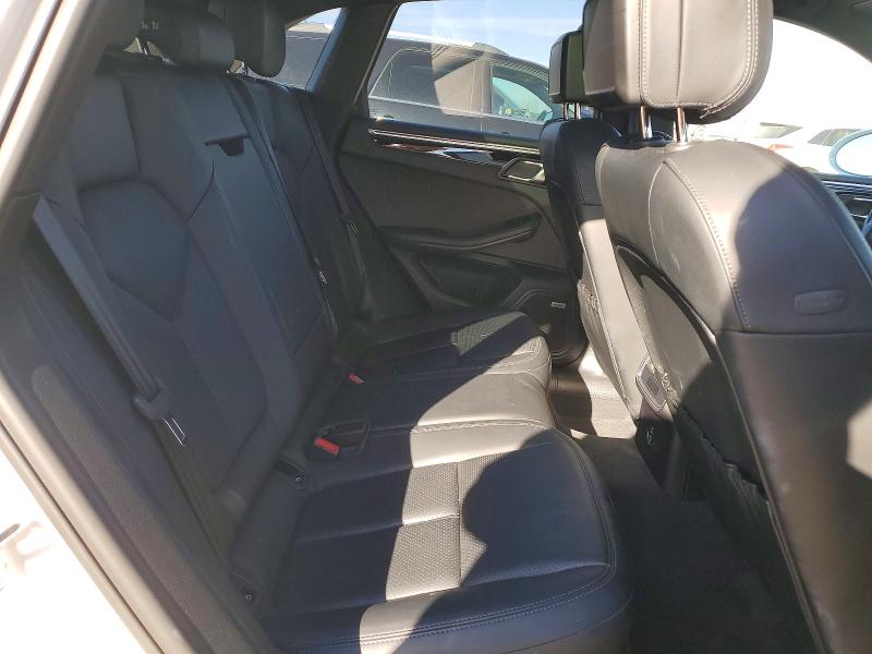 73289895 :رقم المزاد ، WP1AA2A5XMLB08037 vin ، 2021 Porsche Macan مزاد بيع