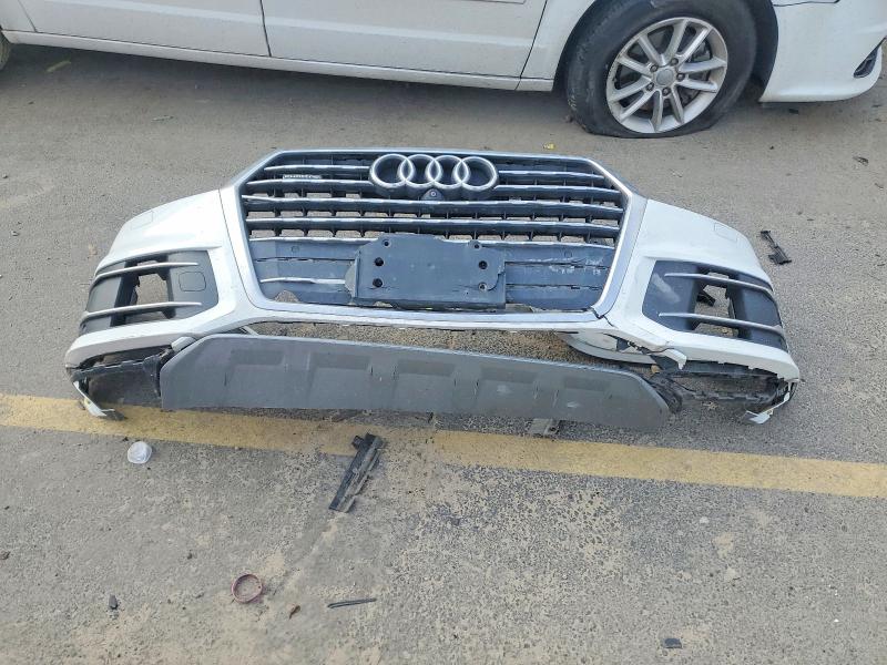 2017 Audi Q7 მანქანა იყიდება აუქციონზე, vin: WA1VAAF72HD010685, აუქციონის ნომერი: 72848115
