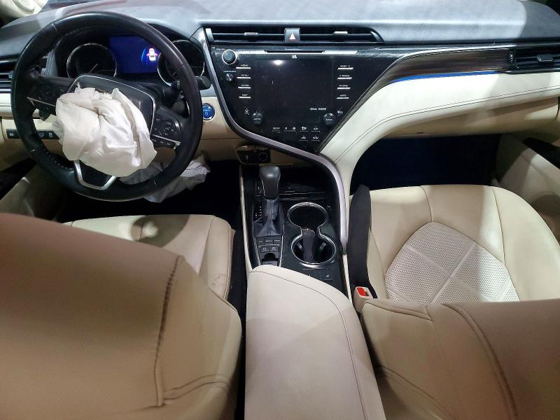 Продаж на аукціоні авто 2019 Toyota Camry Hybrid, vin: 4T1B21HK7KU516166, номер лоту: 99716905