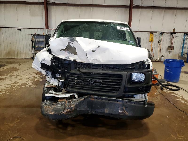 97092665 :رقم المزاد ، 1GTZ7TCG3B1152557 vin ، 2011 Gmc Savana مزاد بيع