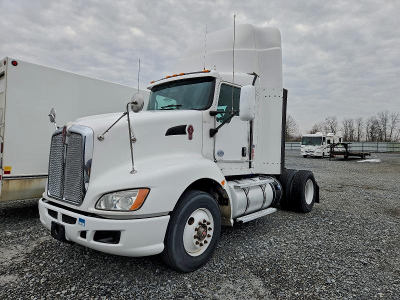 Продажа на аукционе авто 2013 Kenworth T660, vin: 1XKAA48X2DJ354794, номер лота: 93072645