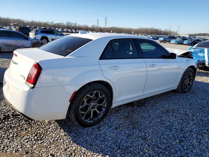 98967245 :رقم المزاد ، 2C3CCAGG8FH923011 vin ، 2015 Chrysler 300 مزاد بيع