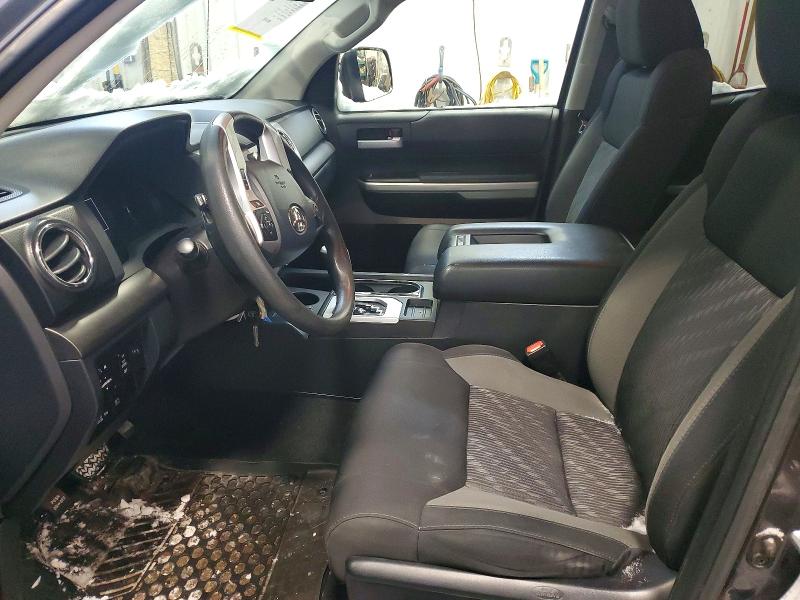 73065765 :رقم المزاد ، 5TFUY5F12JX720898 vin ، 2018 Toyota Tundra مزاد بيع