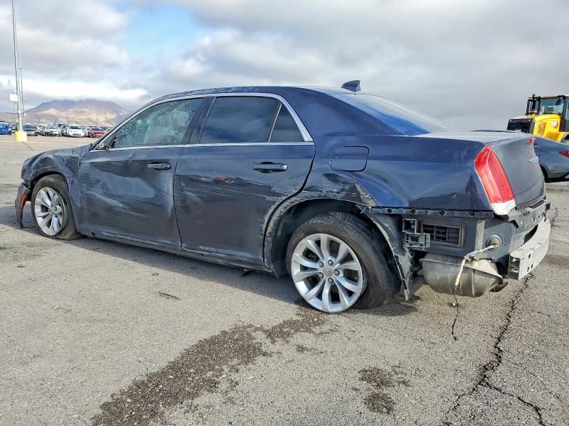 2015 Chrysler 300 მანქანა იყიდება აუქციონზე, vin: 2C3CCAAG0FH881636, აუქციონის ნომერი: 98570755