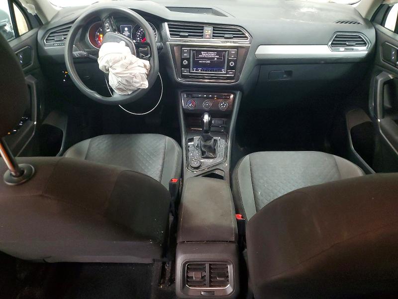 74414265 :رقم المزاد ، 3VV0B7AX9JM095074 vin ، 2018 Volkswagen Tiguan مزاد بيع