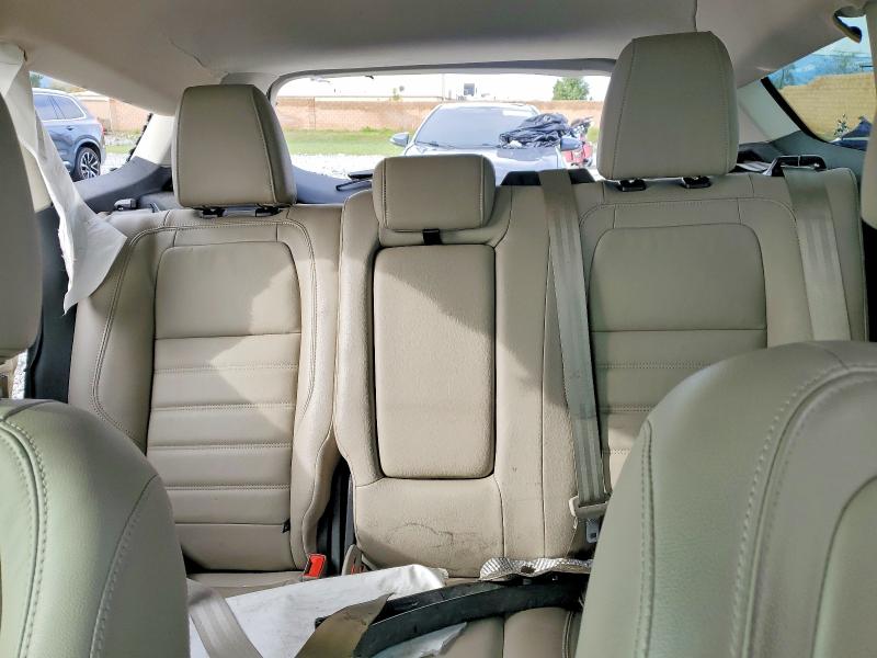 99360295 :رقم المزاد ، 1FMCU0JD3HUC26889 vin ، 2017 Ford Escape مزاد بيع