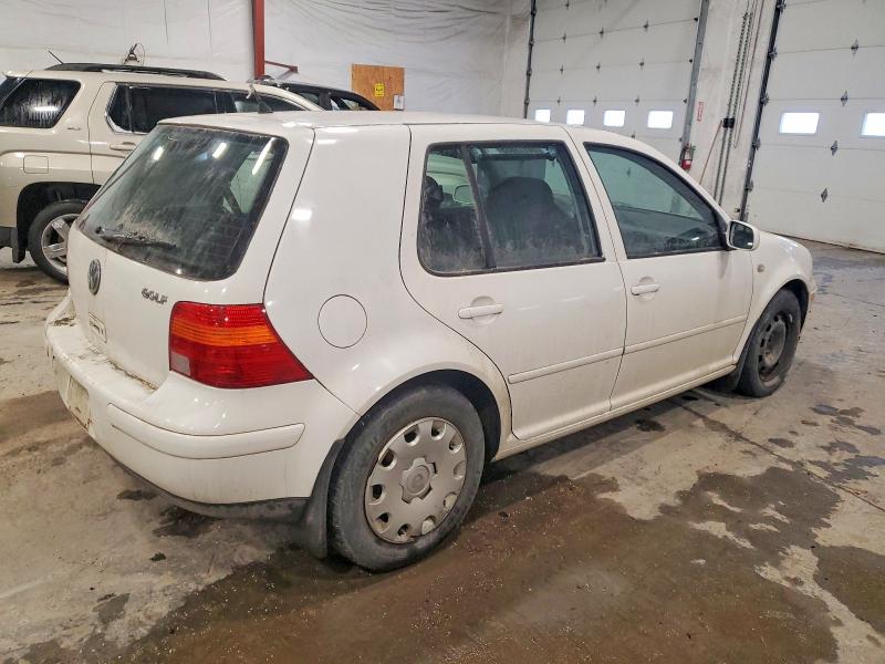 74111835 :رقم المزاد ، 9BWFL61JX64012238 vin ، 2006 Volkswagen Golf مزاد بيع