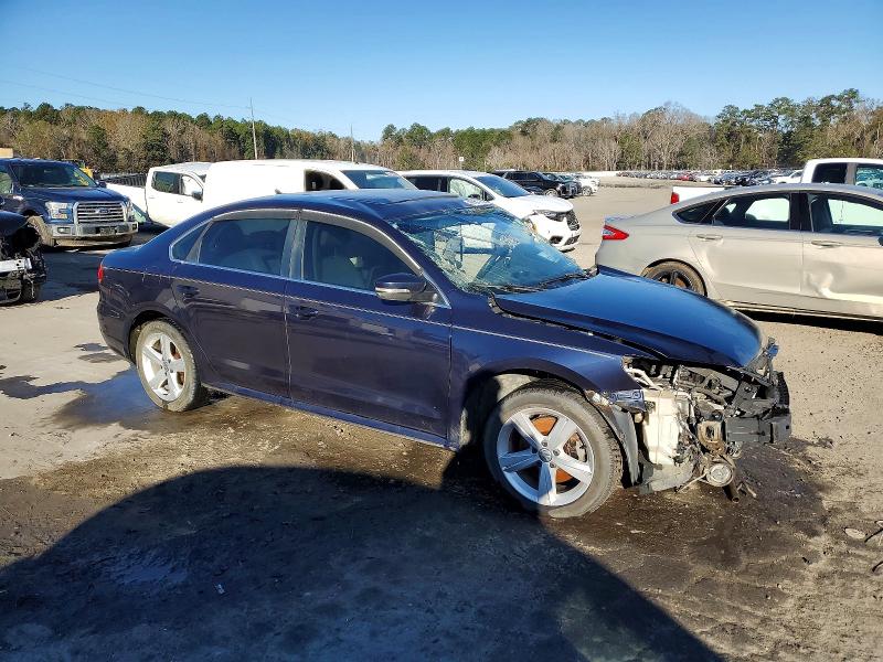2013 Volkswagen Passat მანქანა იყიდება აუქციონზე, vin: 1VWBP7A32DC123550, აუქციონის ნომერი: 98661595