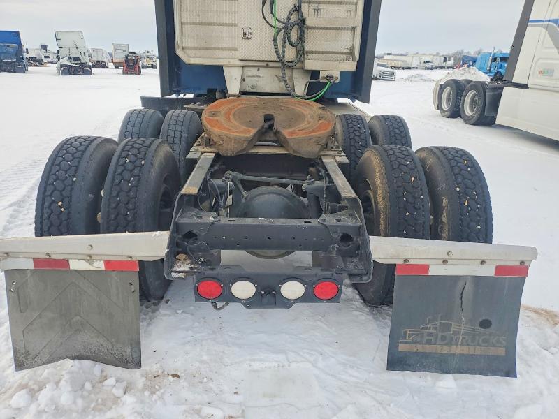 74111635 :رقم المزاد ، 1XKYDP9X8LJ341049 vin ، 2020 Kenworth T680 مزاد بيع