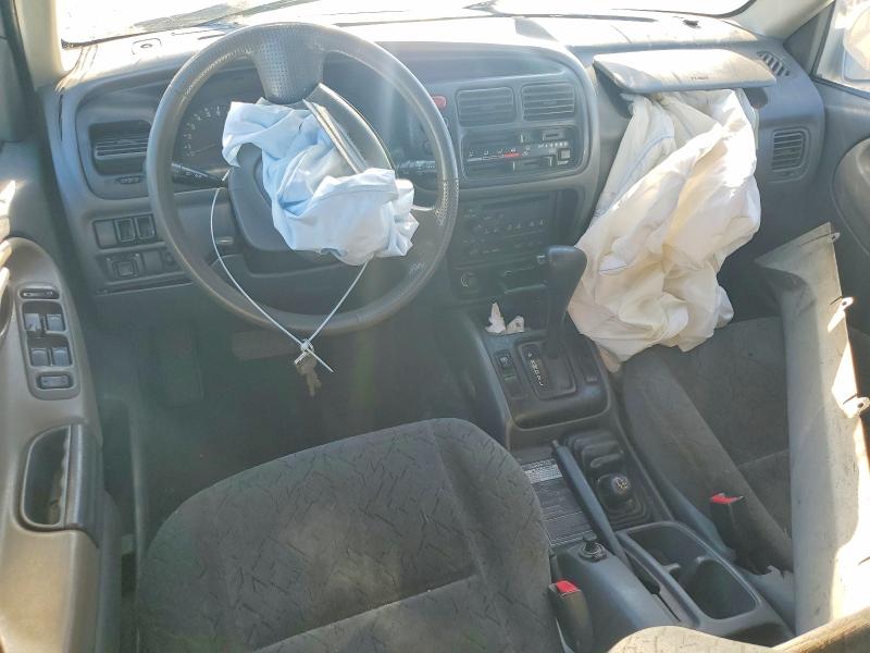 73398055 :رقم المزاد ، 2CNBJ634836900241 vin ، 2003 Chevrolet Tracker مزاد بيع