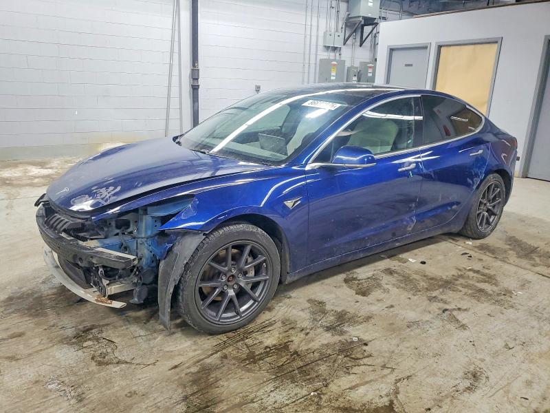 Продажа на аукционе авто 2019 Tesla Model 3, vin: 5YJ3E1EB8KF492974, номер лота: 96690975