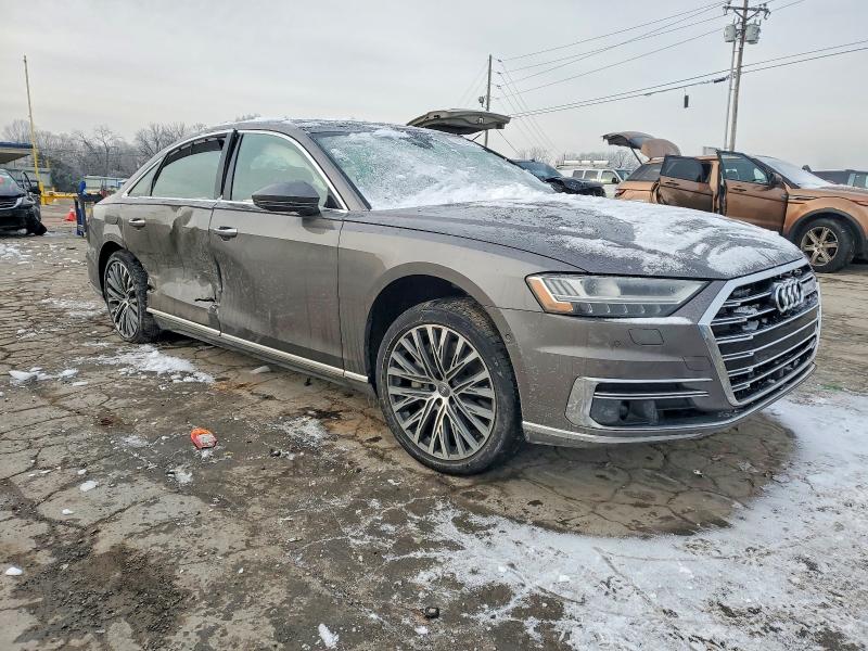 Продаж на аукціоні авто 2019 Audi A8, vin: WAU8DAF88KN017948, номер лоту: 74924725