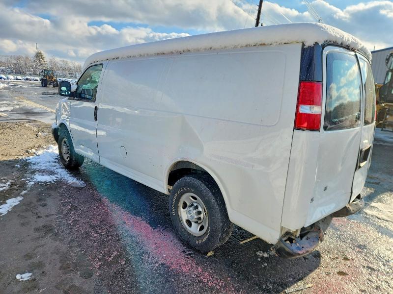 98614215 :رقم المزاد ، 1GCWGAFP4J1344376 vin ، 2018 Chevrolet Express G2500 مزاد بيع