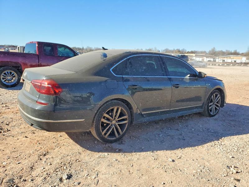 74083115 :رقم المزاد ، 1VWDT7A31HC015687 vin ، 2017 Volkswagen Passat مزاد بيع