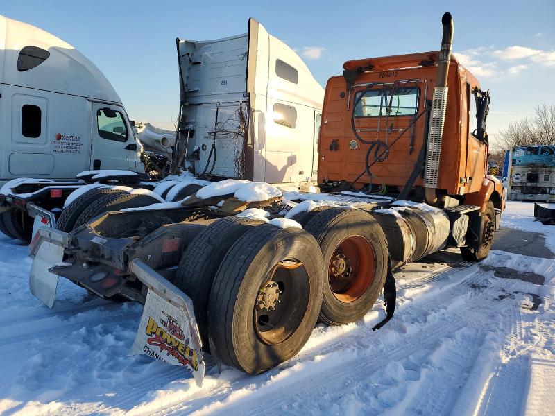 Продажа на аукционе авто 2015 Volvo Vnm, vin: 4V4MC9EH9FN911858, номер лота: 99520985