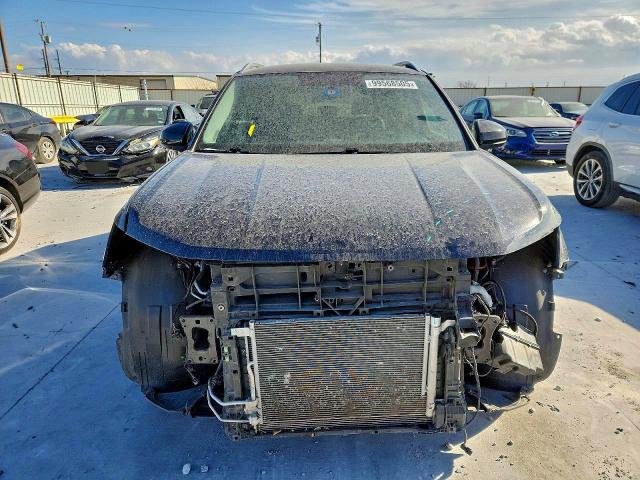 99568505 :رقم المزاد ، 3VVRX7B26NM094224 vin ، 2022 Volkswagen Taos مزاد بيع