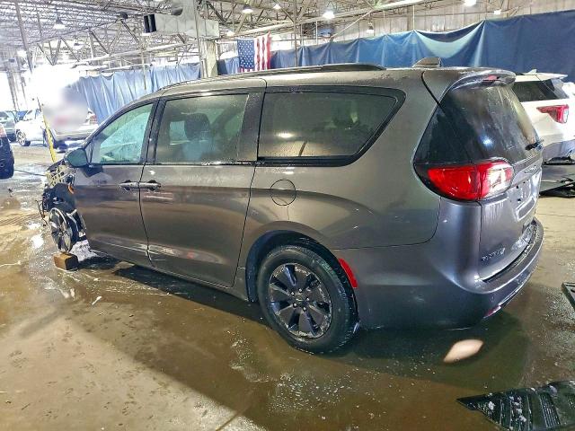 73245145 :رقم المزاد ، 2C4RC1N78KR616824 vin ، 2019 Chrysler Pacifica مزاد بيع