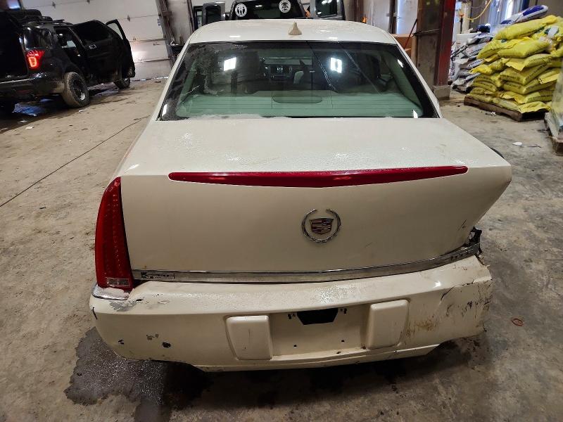 2011 Cadillac Dts მანქანა იყიდება აუქციონზე, vin: 1G6KA5E64BU102190, აუქციონის ნომერი: 72158095