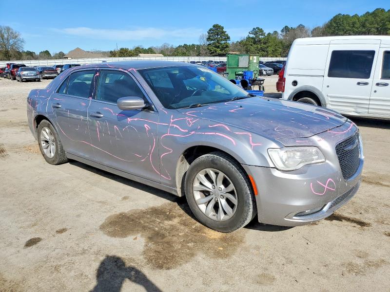 72793725 :رقم المزاد ، 2C3CCAAG3FH838215 vin ، 2015 Chrysler 300 مزاد بيع