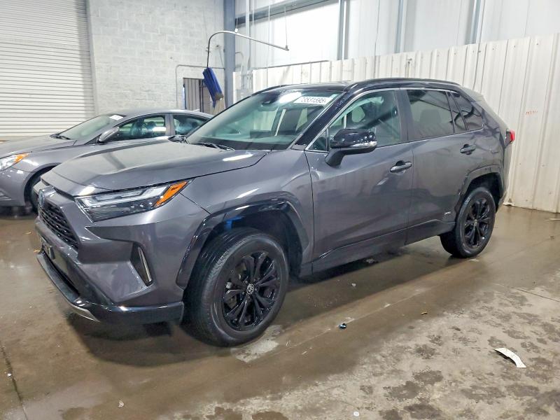 73531595 :رقم المزاد ، 2T3E6RFV3NW030639 vin ، 2022 Toyota Rav4 مزاد بيع