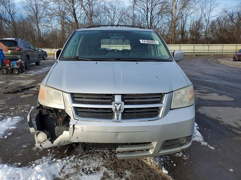 2010 Dodge Grand Caravan მანქანა იყიდება აუქციონზე, vin: 2D4RN5D1XAR200211, აუქციონის ნომერი: 74109265
