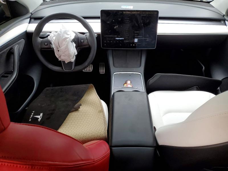 2024 Tesla Model Y მანქანა იყიდება აუქციონზე, vin: 7SAYGDEF1RF051379, აუქციონის ნომერი: 74260155