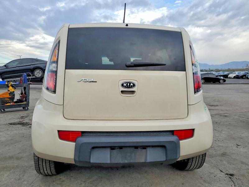 Продаж на аукціоні авто 2010 Kia Soul +, vin: KNDJT2A27A7038423, номер лоту: 73743325