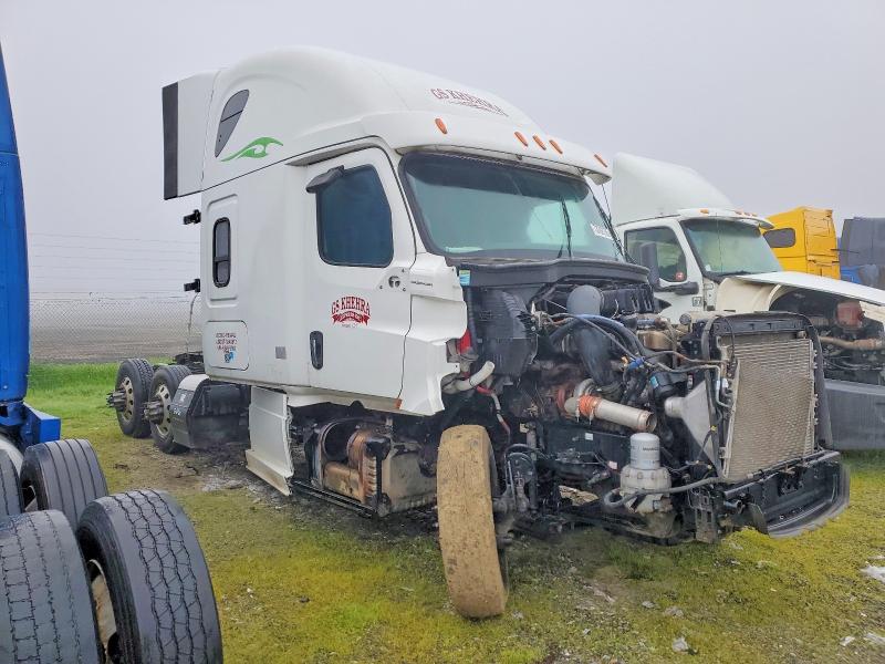 Auction sale of the 2019 Freightliner Cascadia 1, vin: 3AKJHHDRXKSKF5091, lot number: 73702755