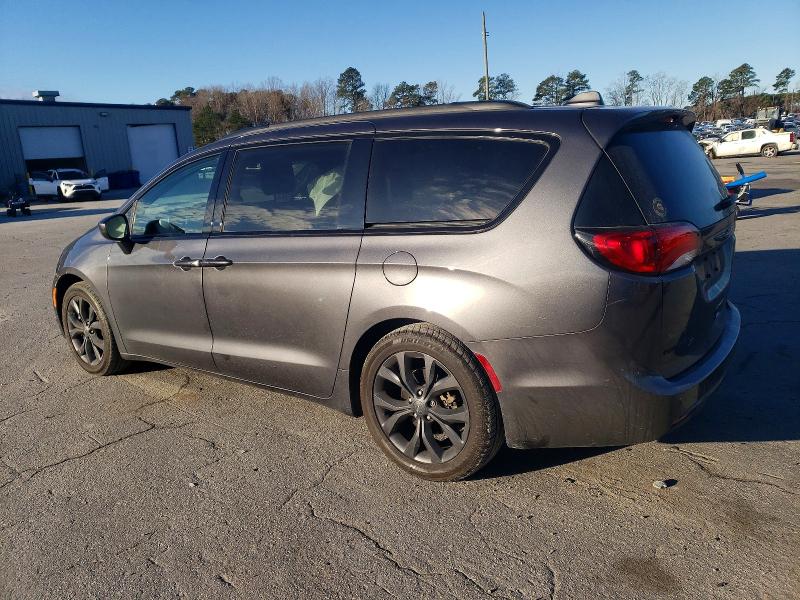 2020 Chrysler Pacifica მანქანა იყიდება აუქციონზე, vin: 2C4RC1BG1LR233054, აუქციონის ნომერი: 73158565