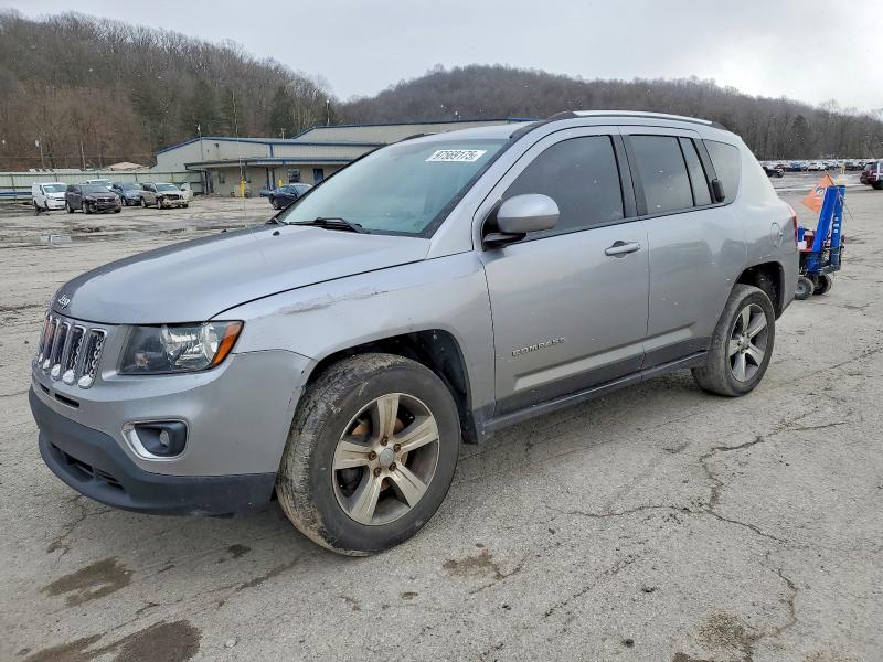 97569175 :رقم المزاد ، 1C4NJCEA3HD156477 vin ، 2017 Jeep Compass مزاد بيع
