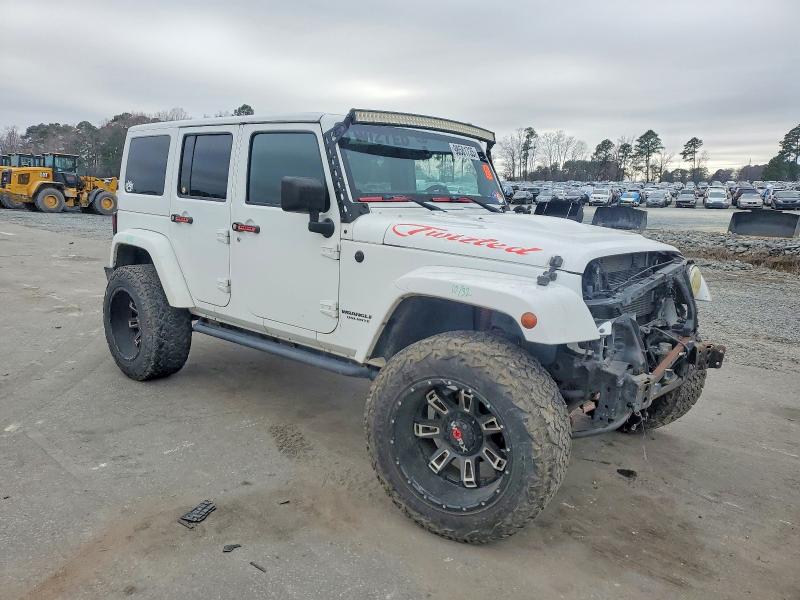 Продажа на аукционе авто 2014 Jeep Wrangler Unlimited, vin: 1C4BJWEG3EL286897, номер лота: 98581735