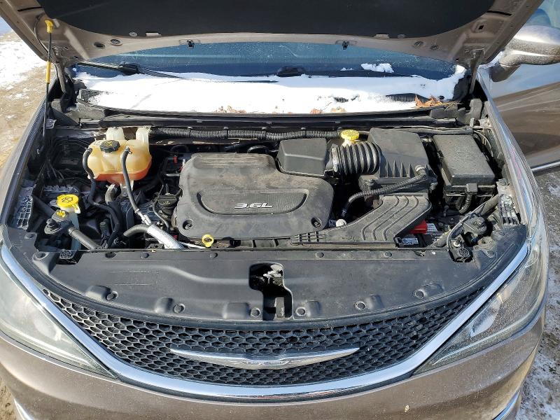 2017 Chrysler Pacifica მანქანა იყიდება აუქციონზე, vin: 2C4RC1EG5HR796787, აუქციონის ნომერი: 73553485