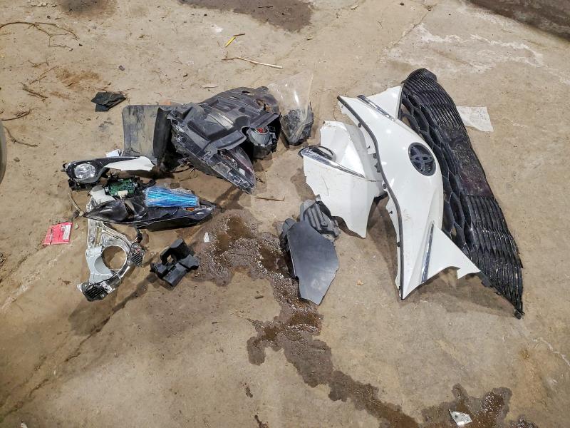 73277355 :رقم المزاد ، VNKKTUD31JA098244 vin ، 2018 Toyota Yaris مزاد بيع