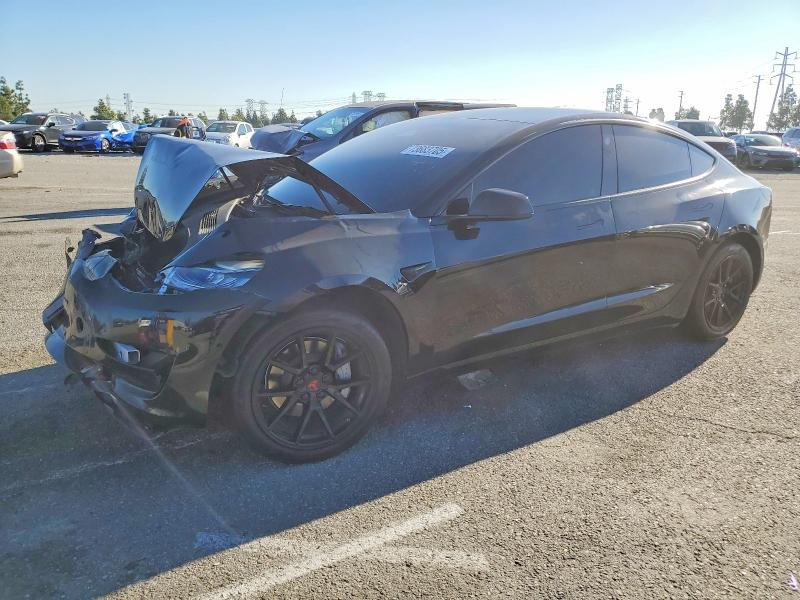 73683705 :رقم المزاد ، 5YJ3E1EA3NF295478 vin ، 2022 Tesla Model 3 مزاد بيع